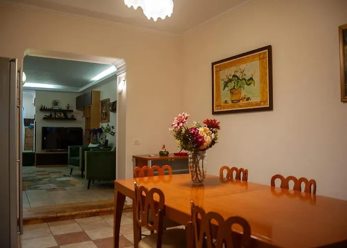 The House Of Nostalgia * تيرانا